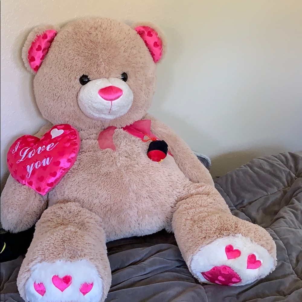 love stuffed teddy bear